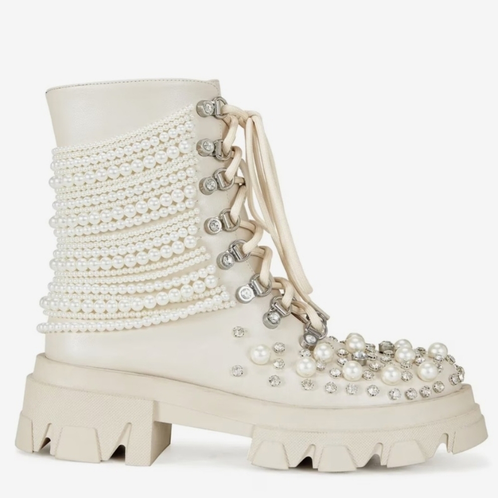 Twinkley Pearl Rhinestone Hiking bootS AZALEA WANG Beige LACE UP Shoes HOT 6 1/2 - Picture 3 of 7